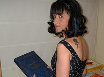 20061019215425-martha-2.jpg