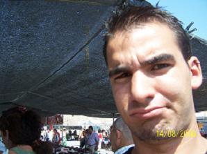 20061023230533-mikelasqueado.jpg