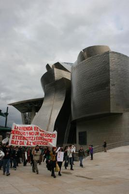 20070401211739-guggenvivienda.jpg